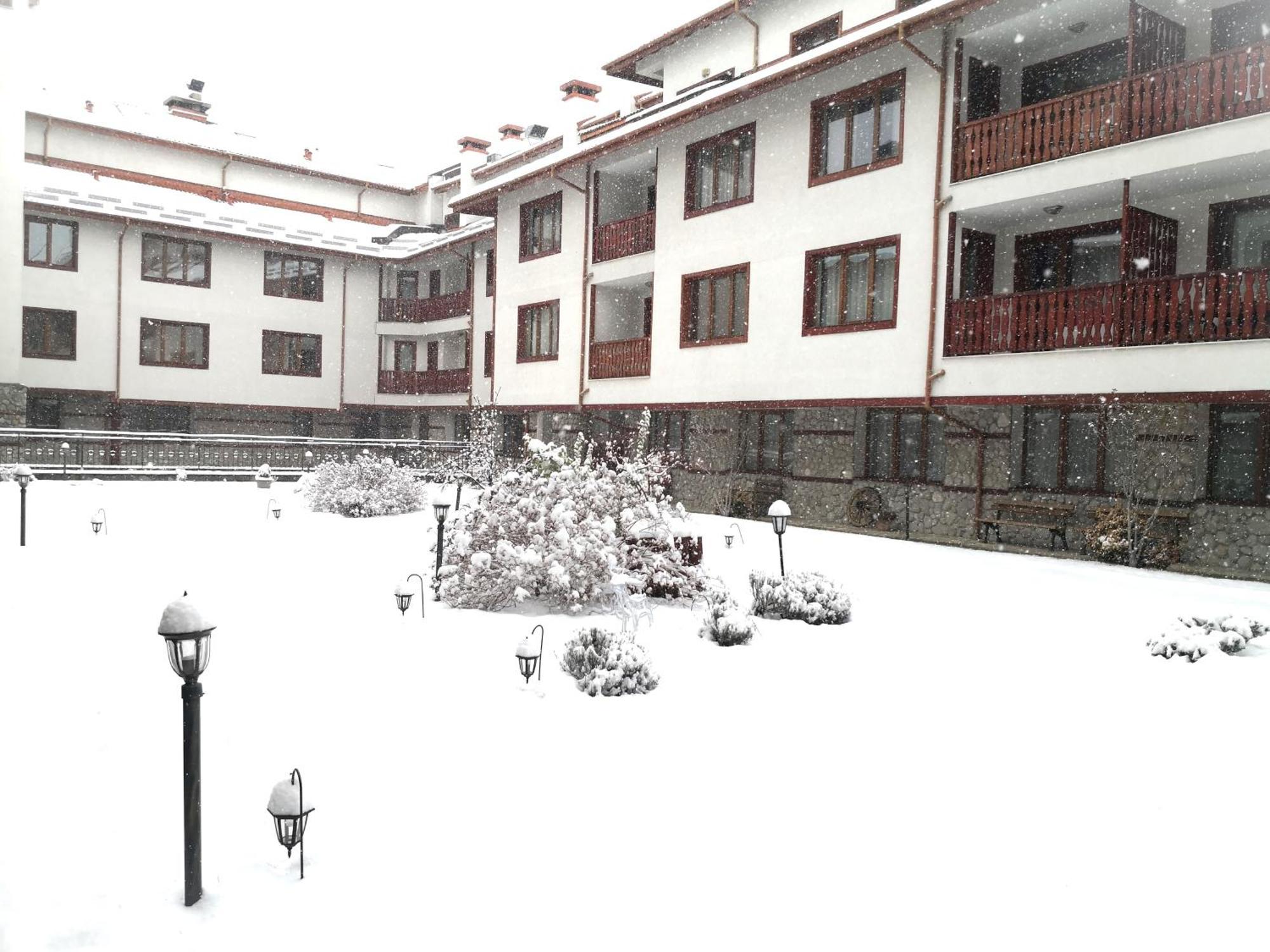 Pirin River Ski, Fun And Family Bansko Exterior photo